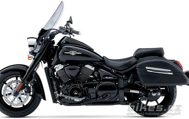 Suzuki Intruder C1500T B O S S