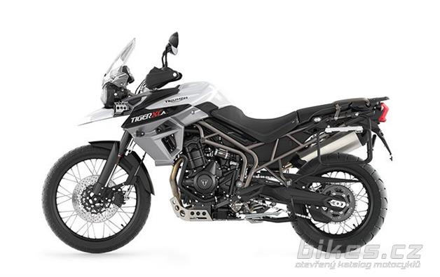 Triumph Tiger 800 XCA