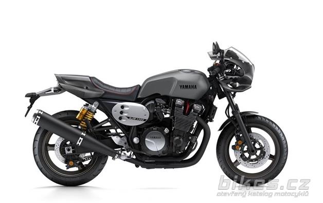 Yamaha XJR1300 Racer