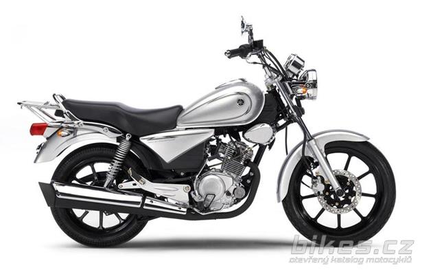 Yamaha YBR 125 Custom