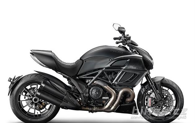 Ducati Diavel Dark