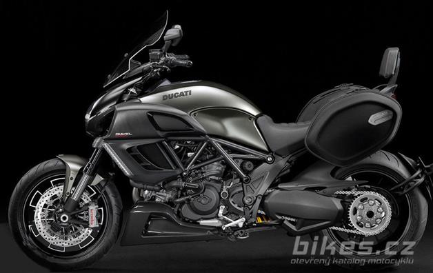 Ducati Diavel Strada