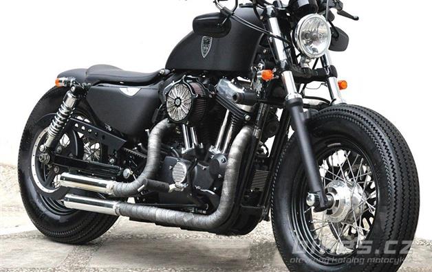 Harley-Davidson Sportster Forty-Eight Dark Custom