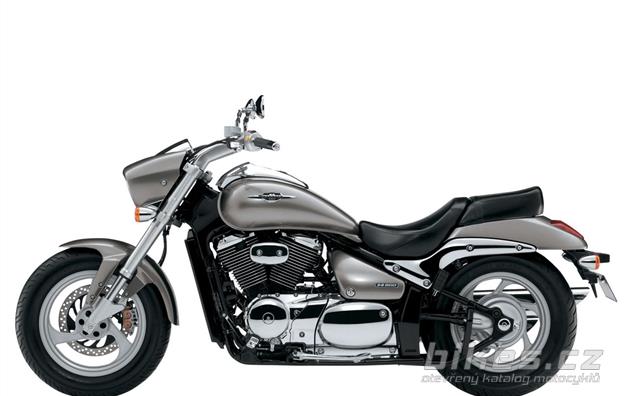 Suzuki Intruder M 800
