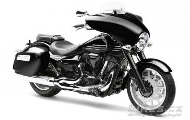 Yamaha XV1900A Casual Full Dress