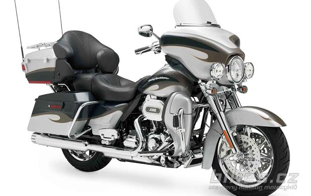 Harley-Davidson CVO Ultra Classic Electra Glide 110th Anniversary