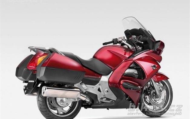 Honda ST1300A Pan-European ABS