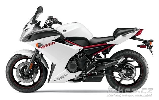 Yamaha FZ6R