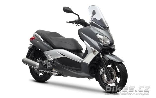 Yamaha X-Max 250