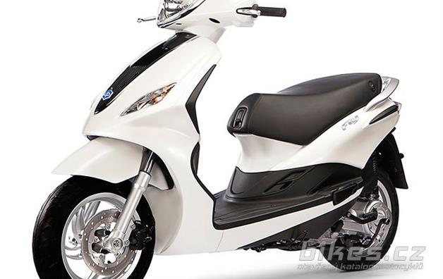 Piaggio Fly 150