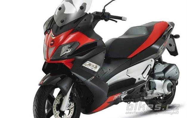 Aprilia SR Max 125