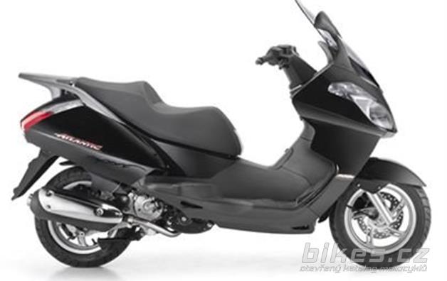 Aprilia Atlantic 300