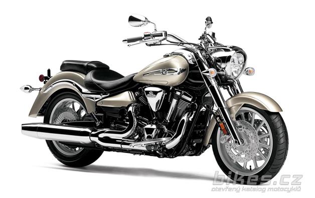 Yamaha Roadliner S