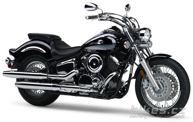 Yamaha V Star 1100 Custom