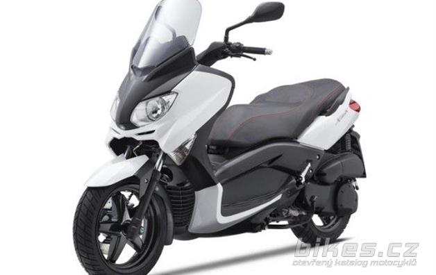 Yamaha X-Max 250