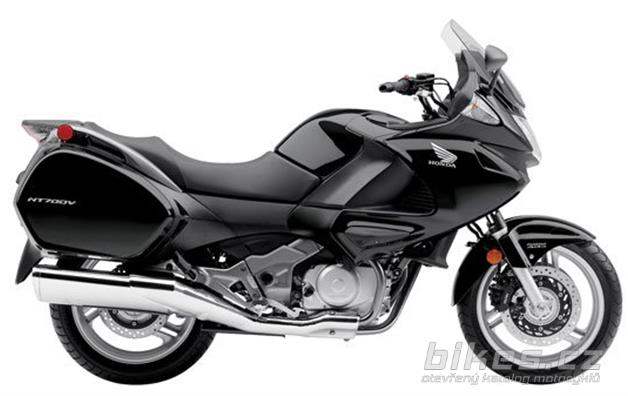 Honda NT700V