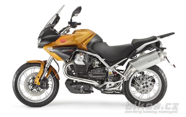 Moto Guzzi Stelvio 1200