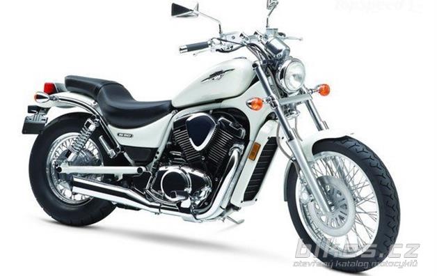 Suzuki Boulevard S50