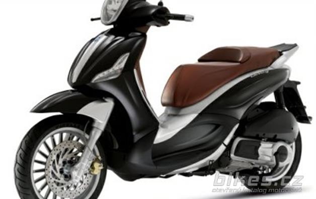 Piaggio Beverly 300