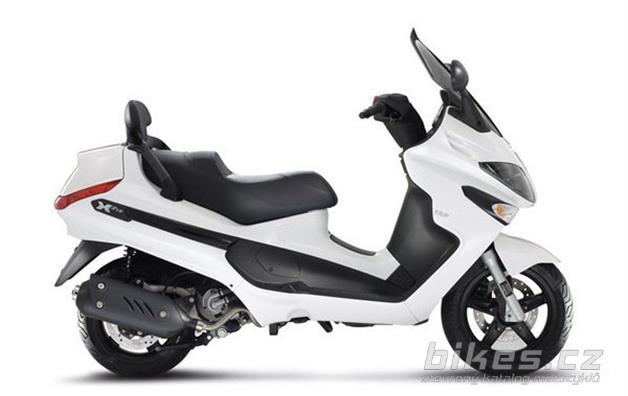 Piaggio XEvo 125