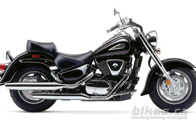 Suzuki VL 1500 Intruder K7