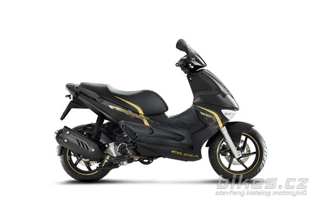 Gilera Runner 125 Black Soul