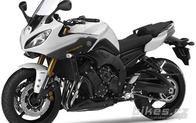 Yamaha Fazer 8