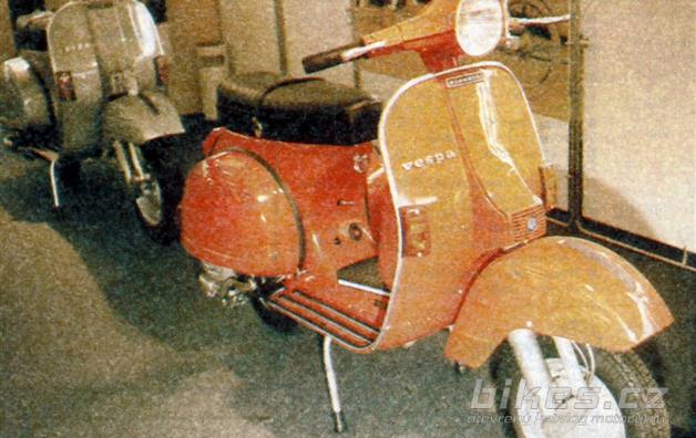 Vespa P 125 X