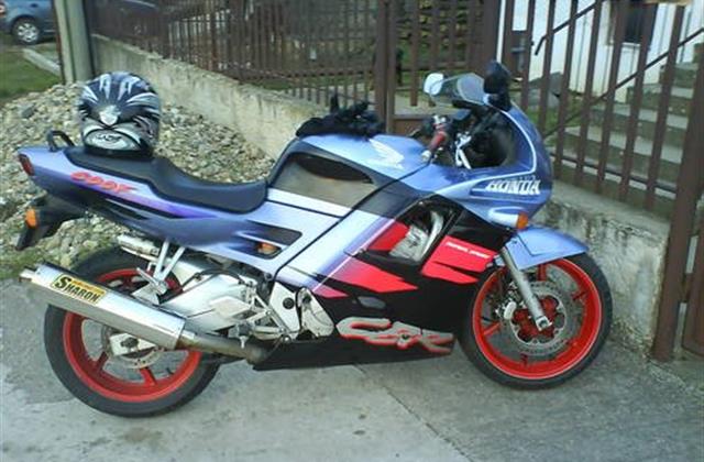Honda CBR 600 F