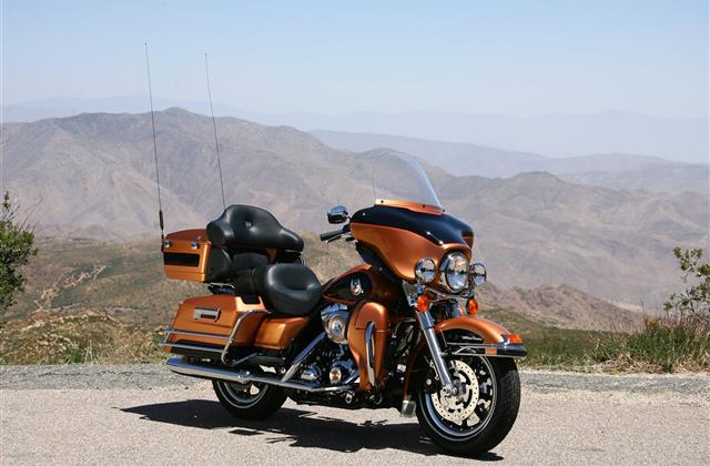 Harley-Davidson FLHTCU Ultra Classic Electra Glide