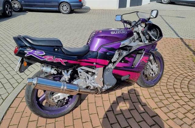 Suzuki GSX-R 750