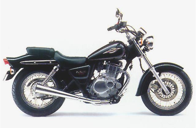 Suzuki GZ 250 Marauder