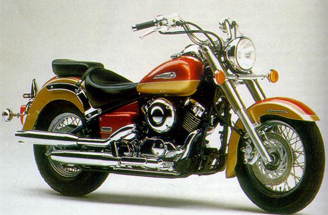 Yamaha XVS 650 A DRAG STAR CLASSIC